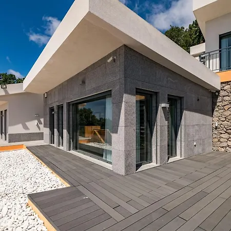 ヴィラ Villa Monchique