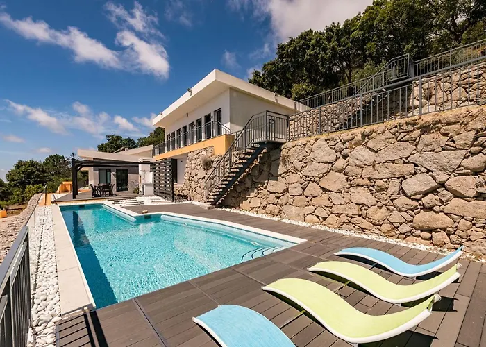 빌라 Villa Monchique *