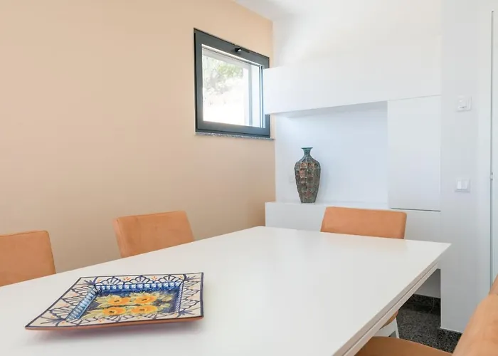 Villa Monchique 빌라