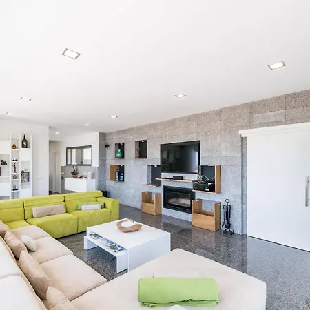 Villa Monchique Vila