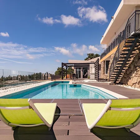 Villa Monchique *