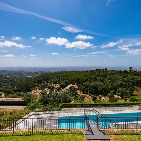 Villa Monchique Villa *